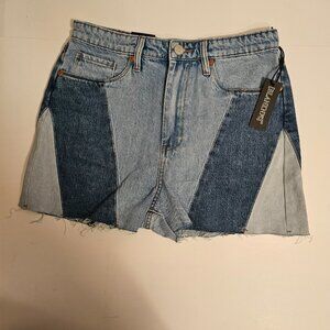 NWT BLANKNYC JEAN SHORTS frayed edges